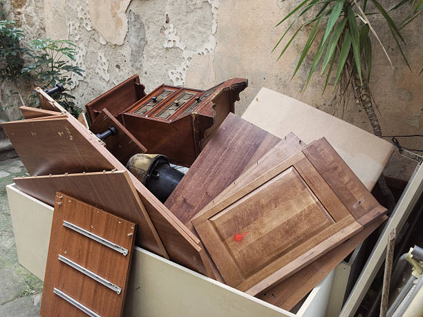 Trash Removal Near Me in Lynwood, CA